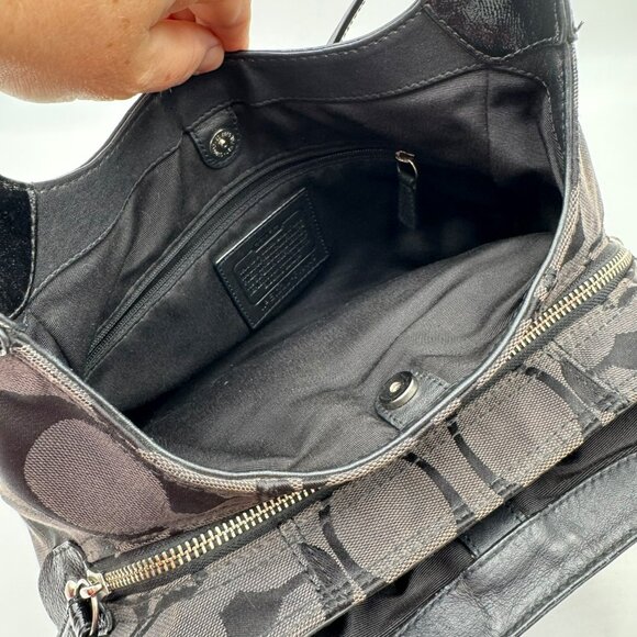 Coach Soho Signature Black Hobo Bag E1220-F19445 Dual Handles Zip Closure Iconic - Picture 8 of 11